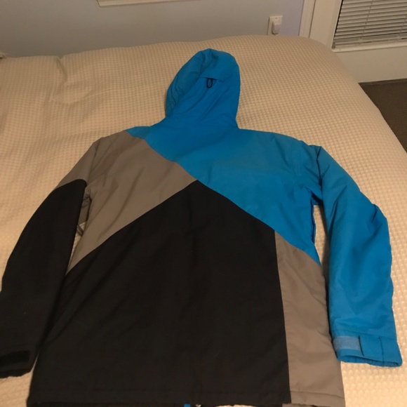 Quiksilver Ski & Snowboard Jacket - Picture 2 of 3